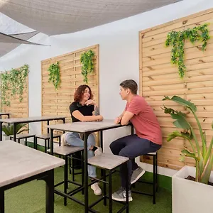 Casa Barcelo Camp Nou Barcelona Vandrarhem L'Hospitalet de Llobregat