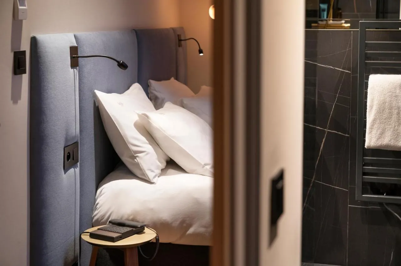 Hebe Hotel Анси